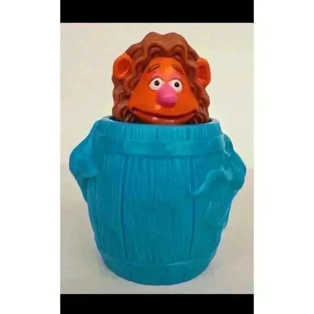 ❤️ NIP The Muppets Treasure Island Fozzie McDonalds Happy Meal Collectible Toy